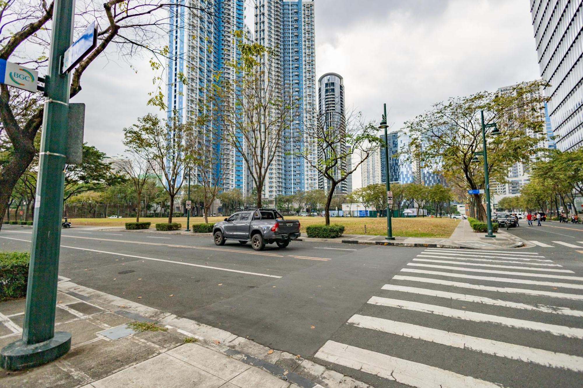 New 2Br Of 86Sqm With Parking & Netflix In Bgc Apartment Manila Ngoại thất bức ảnh