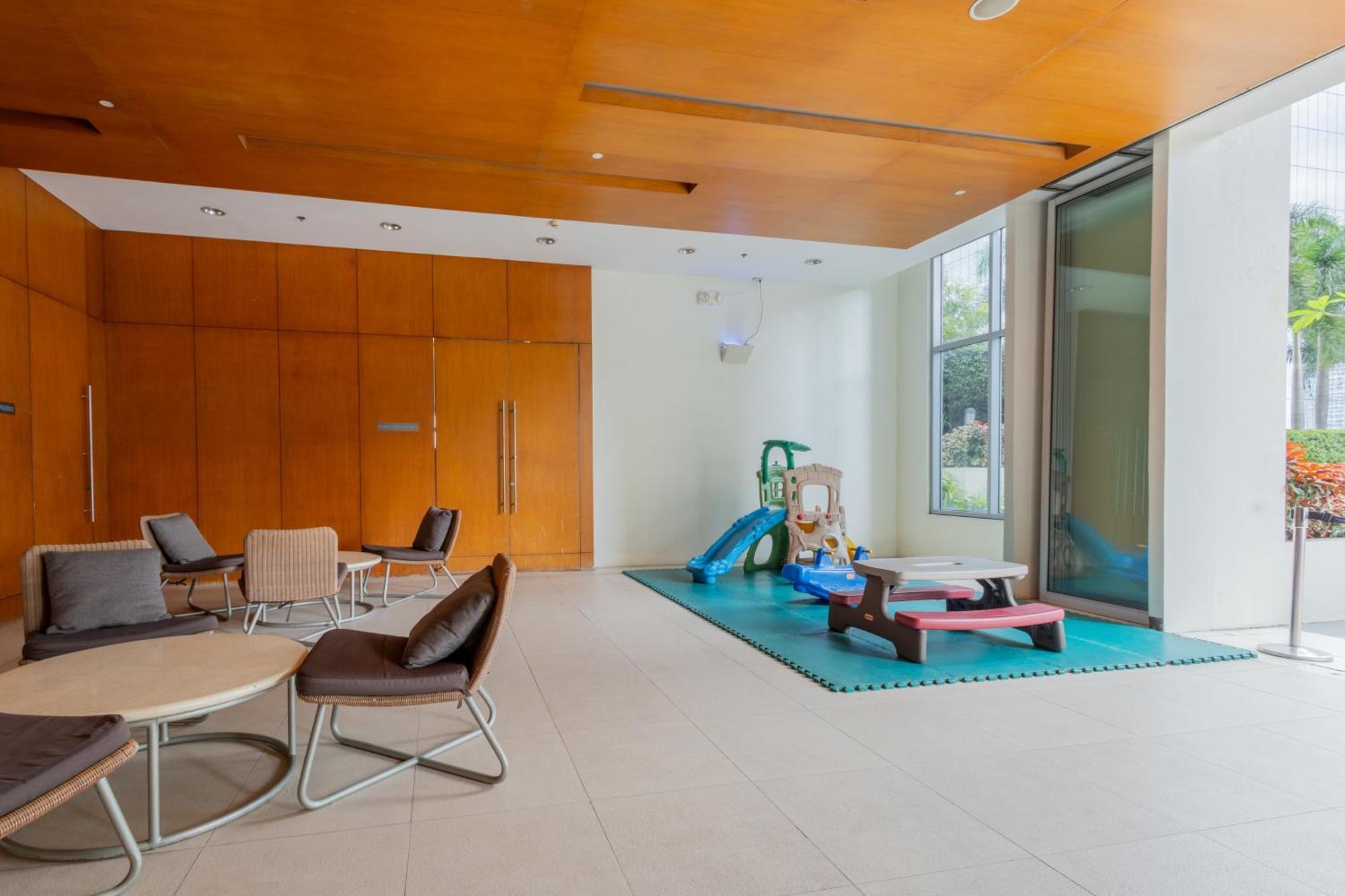 New 2Br Of 86Sqm With Parking & Netflix In Bgc Apartment Manila Ngoại thất bức ảnh